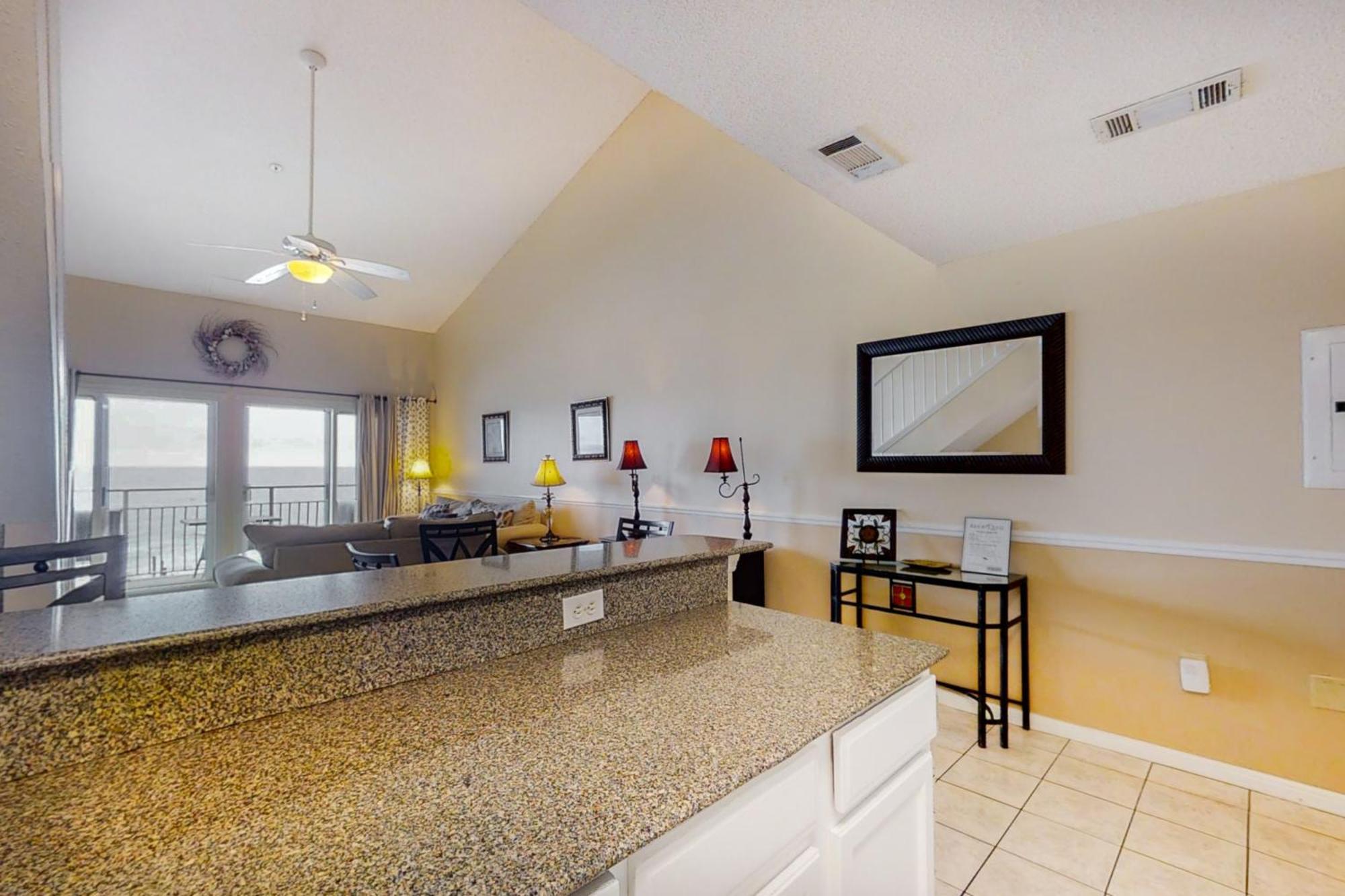 Crystal Sands II Destin Room photo