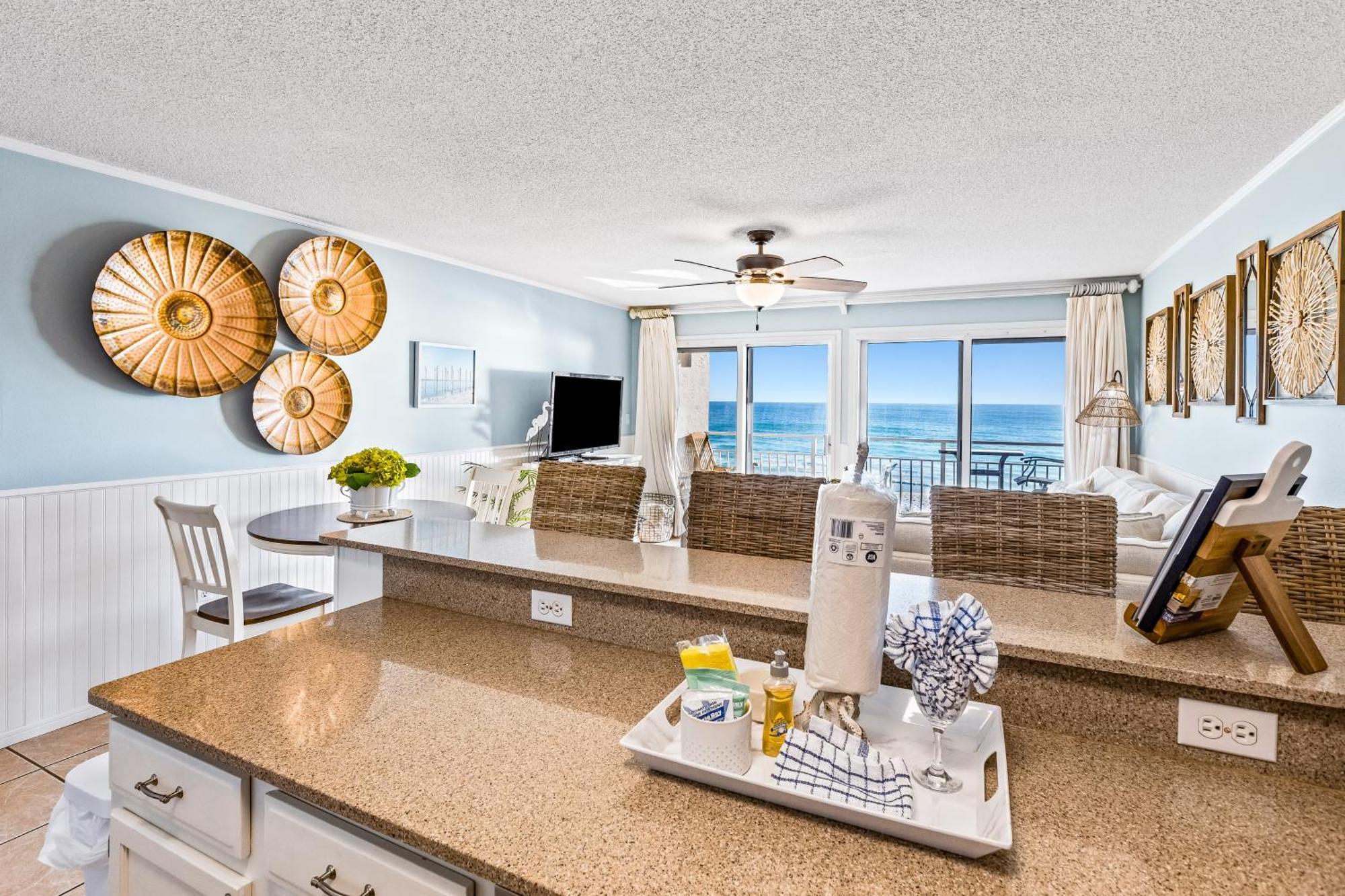 Crystal Sands II Destin Room photo